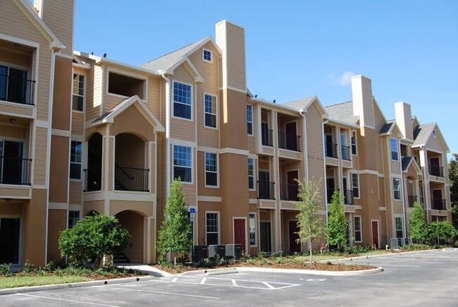 1985Erving - 1985Erving Apartment Unit 1985Erving306