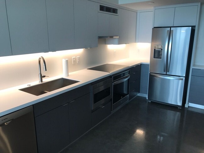 Photo - AVAILABLE AUGUST 2026 - Downtown Iowa City High-Rise Condo with Amazing Views Unit 1406