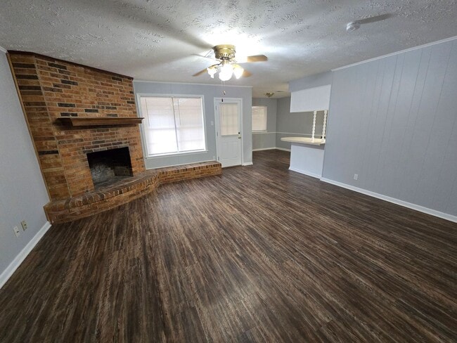 Photo - Bryan, 3 Bedroom 2 Bath Home, 2 car garage, large back yard and two fireplaces.