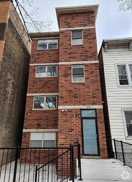 Building Photo - 218 W 24th St Rental