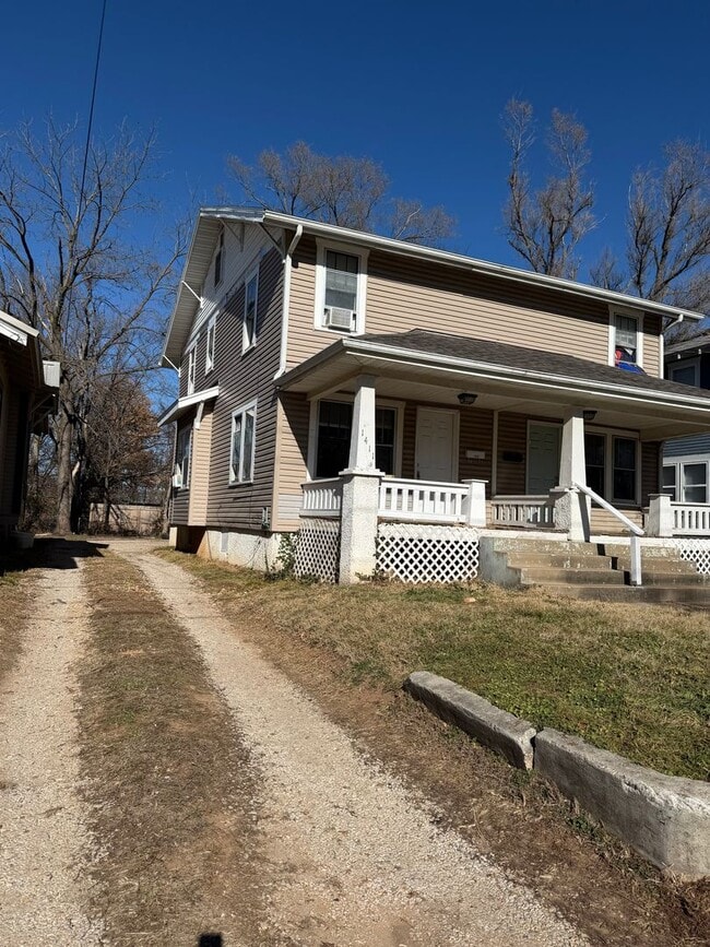 Photo - Spacious Duplex