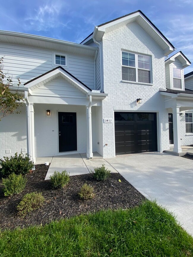 3 BD 3.5 BA 1 Car Garage Great Location Li... - 3 BD 3.5 BA 1 Car Garage Great Location Li... House