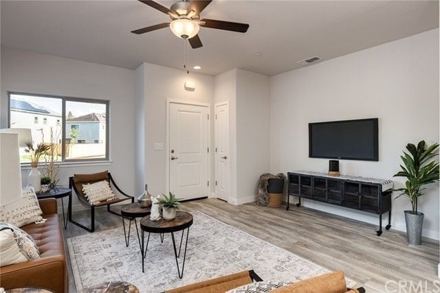 Photo - 735 Reece Ln