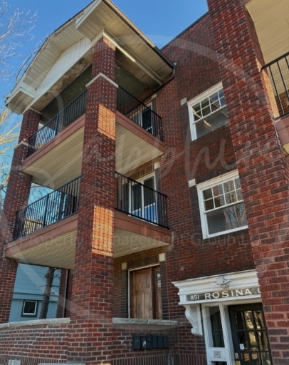 Photo - 853 Barnett Ave