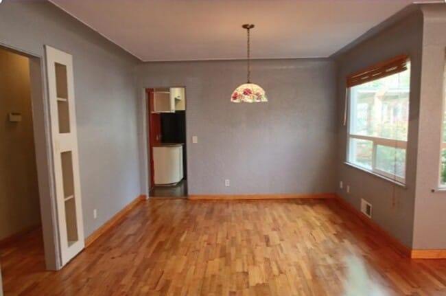 Photo - Eastside Olympia/ Available Now-Rambler 3b...