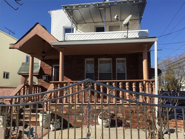 Photo - 135-02 Francis Lewis Blvd