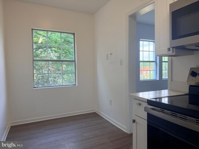 Photo - 1903 Key Blvd Unit 548