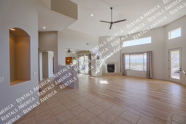 Photo - 14731 E Dixileta Dr