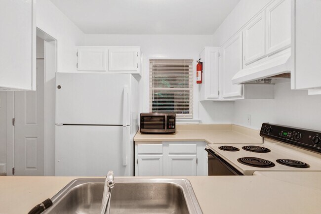 Photo - 5516 Kaplan Dr Unidad B