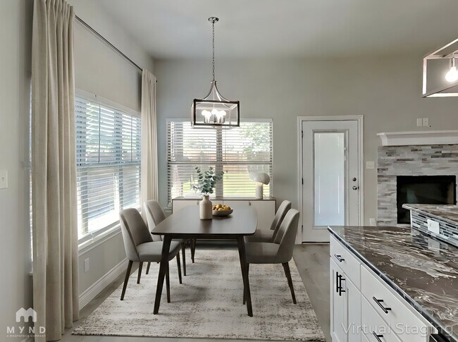 Photo - 375 E 9th St