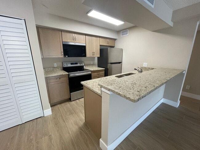 Photo - ANNUAL RENTAL - 2 BED / 2 BATH CONDO AT MY...
