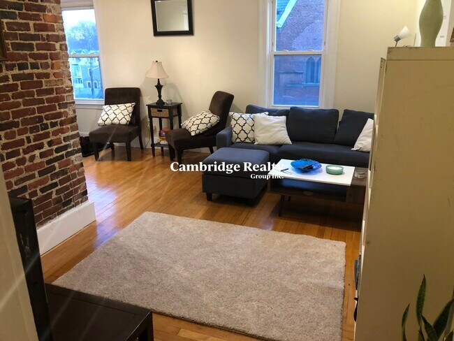 Photo - 229 Harvard St