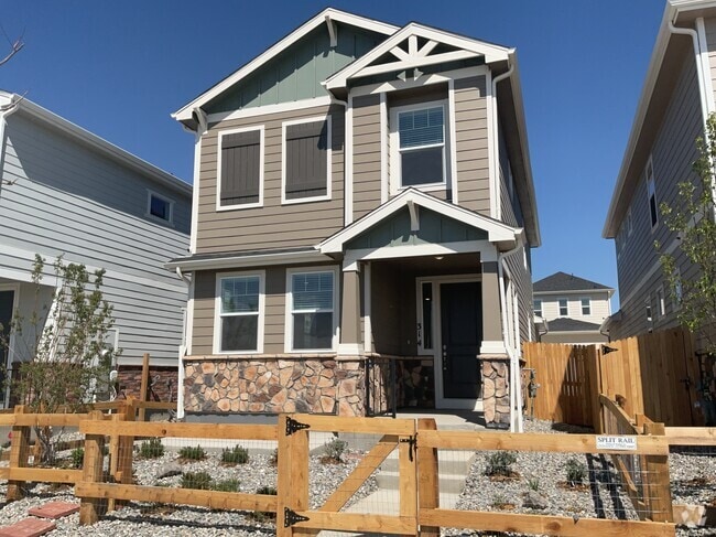 Building Photo - 314 N Addison Way Rental