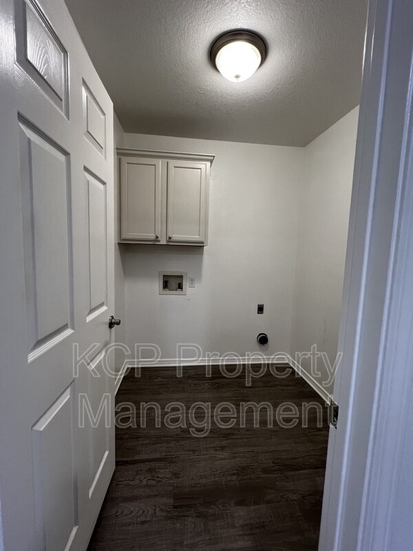 Photo - 5708 Whitney Cir