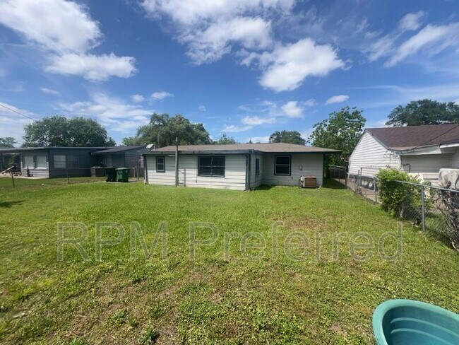 Photo - 5810 Glenhurst Dr