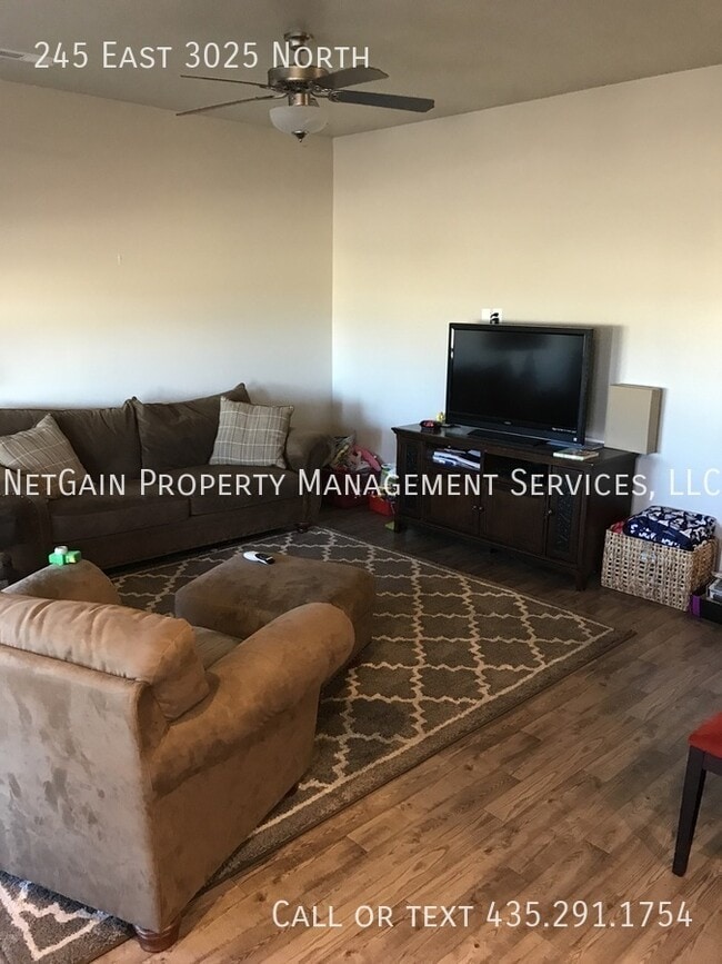 Photo - 245 E 3025 N