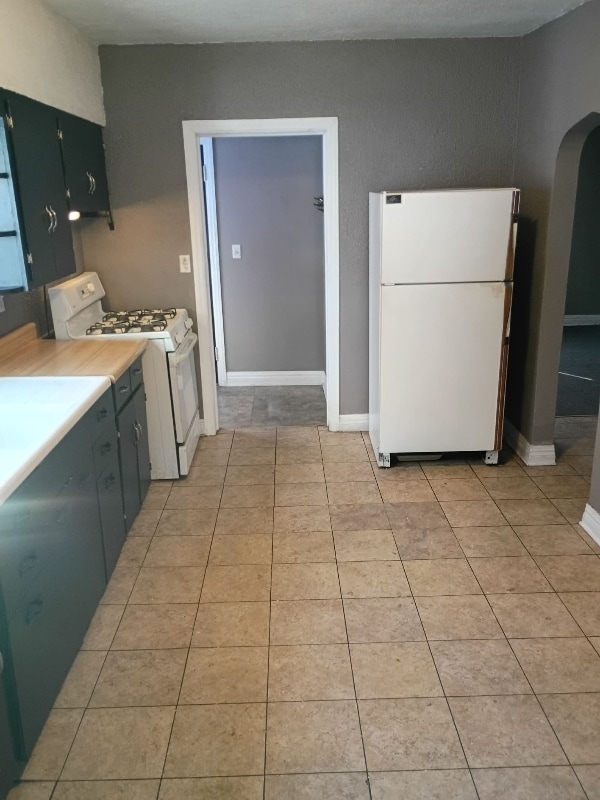 Photo - 1610 Poplar St Unit downstairs