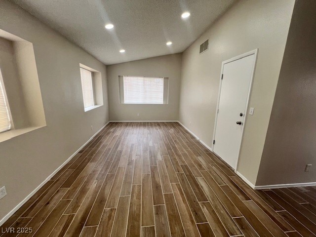 Photo - 320 Dockside Ct
