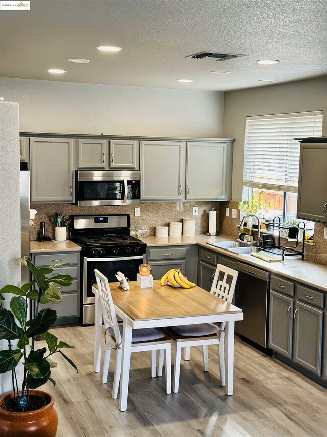 Photo - 4519 Twin Creeks Ct