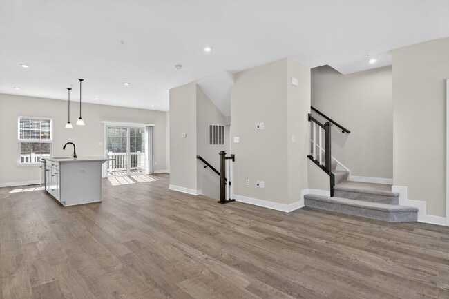 Photo - 19753 Grn Vlg Dr