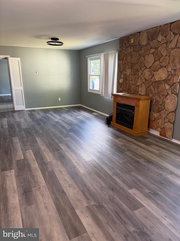Photo - 72 Edge Ln