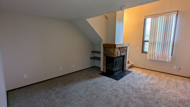 Photo - MN Cedar Village (851) Unit Apt C (Loft)