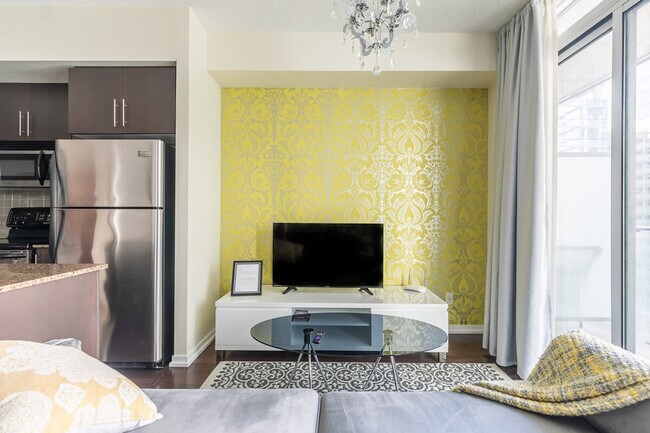 Building Photo - 55 Lake Shore Blvd W Unit ID1345825P