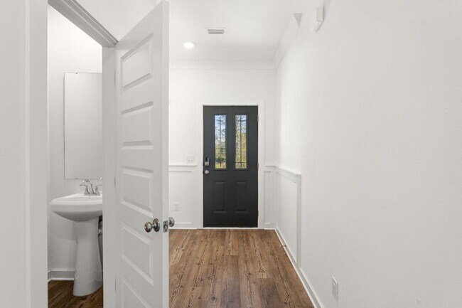 Photo - 409 N Gay Ave