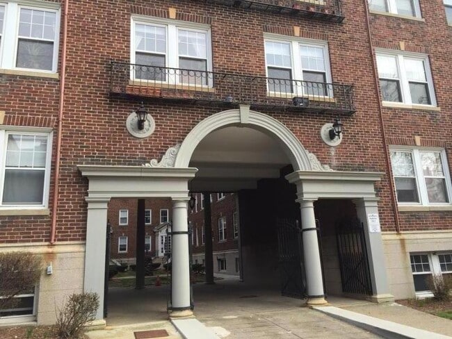 155 Summer St Unit 9R