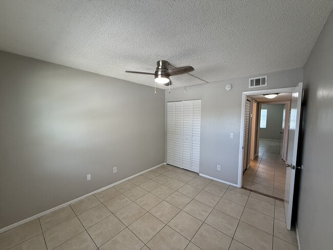 Photo - 3322 Camelot Dr
