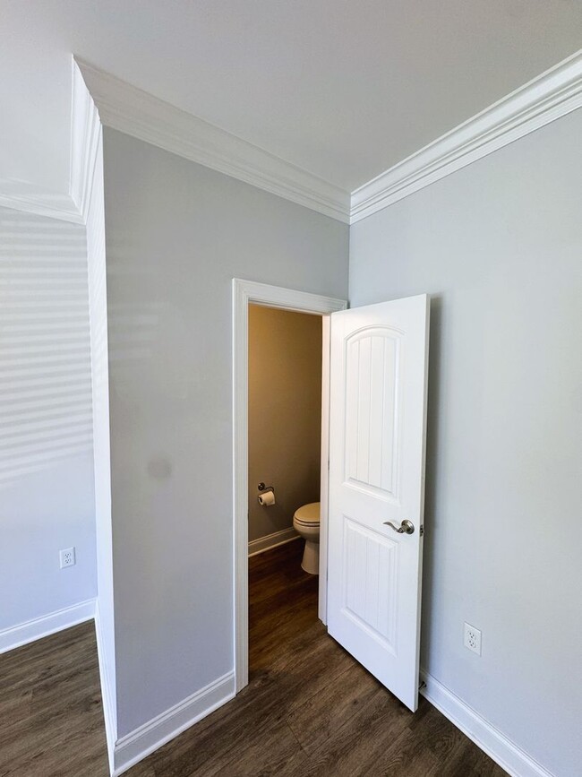 Photo - Spacious 3-Level Townhouse