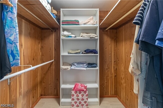 Photo - 1828 Pine Valley Dr Unit 201