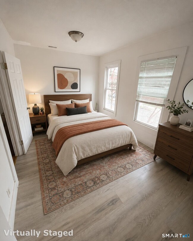 Photo - 27 Lilac St