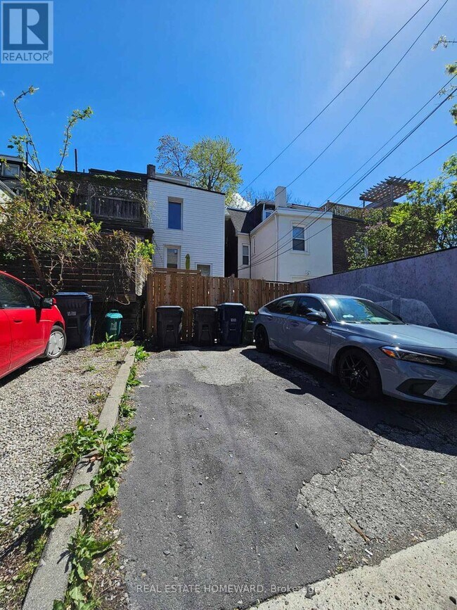 Photo - 60 Hamilton St