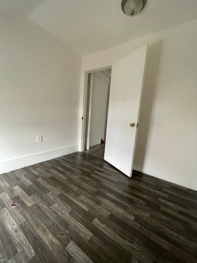 Photo - 7 Shedds Ave