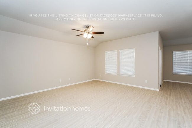 Photo - 424 Kaufman Dr