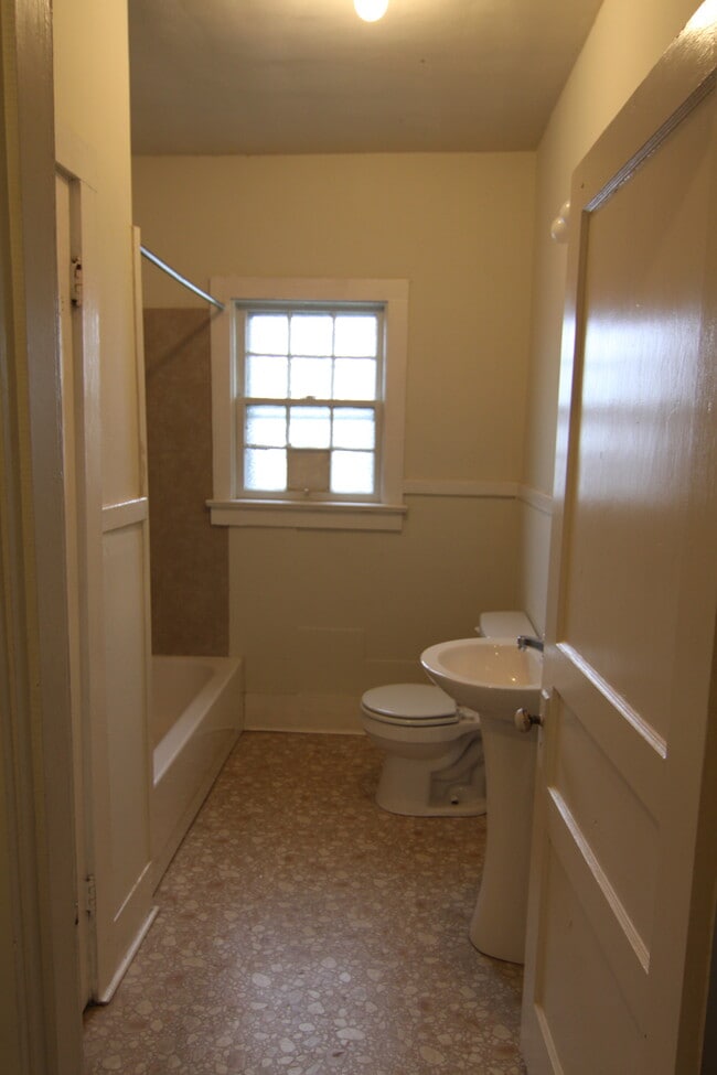 Photo - 251 Forbes Ave