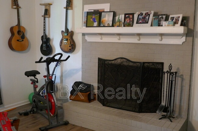 Photo - 103 South St