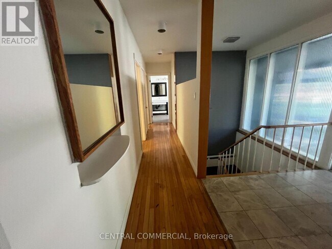 Photo - 32 Heathview Ave