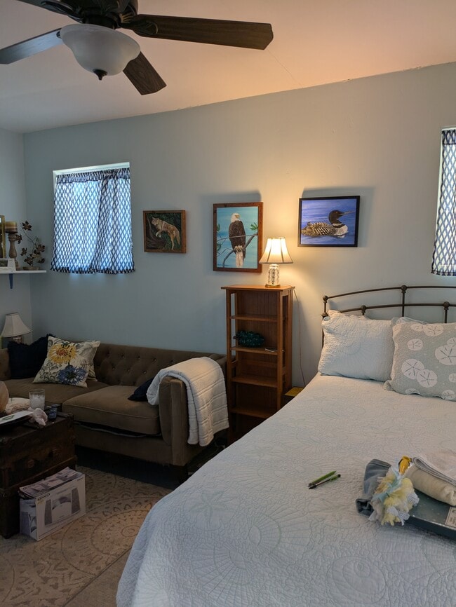 Building Photo - 5041 Genesee Ave