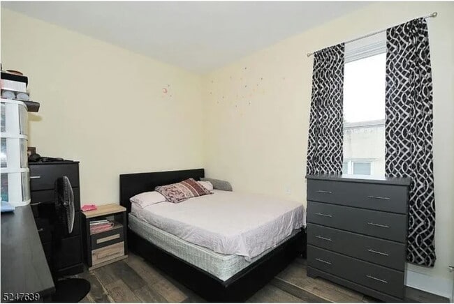 Photo - 215 W Saint Georges Ave Unit 2nd Floor