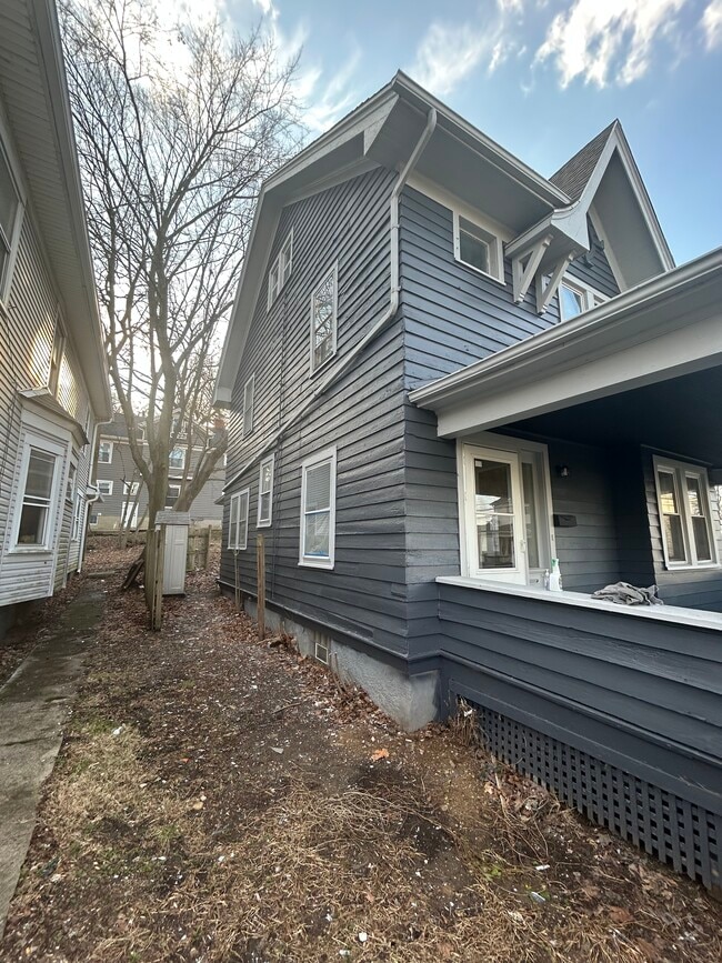 Photo - 1603 Manette Pl