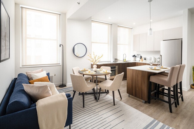 Photo - 52 Maiden Ln Unidad ID1058795P