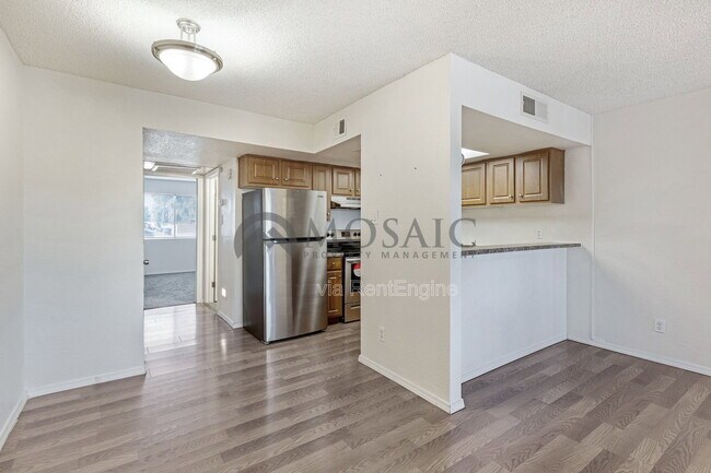 3810 N Maryvale Pkwy