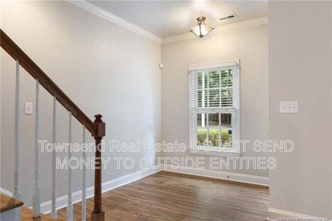 Photo - 320 Glenburney Dr