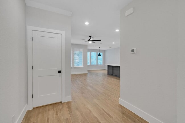 Photo - 13668 Giovannis Gdn