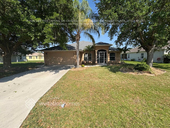 Building Photo - 456 San Ambrosio St