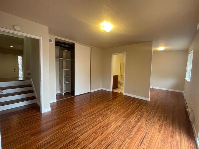 Photo - Newly Upgraded Spacious 3br with Decks, Laundry, Parking