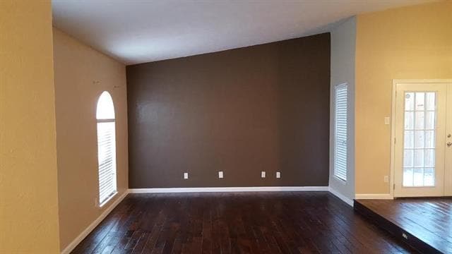 Photo - 4825 Pemberton Ln