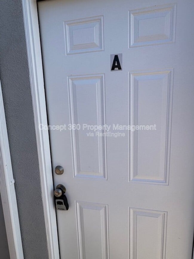 Photo - 318 E Heath Ln Unidad A